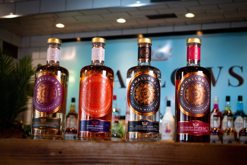 Mallows Gin - Welsh Dry 70cl - 40% ABV - Mallows Beverages